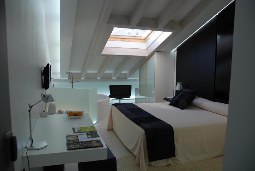 โปซาดา เรอัล ลา ปาสกาเซีย Hotel ปัวบลา เด ซานาเบรีย ภายนอก รูปภาพ